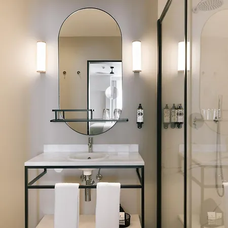 Pestana Rua Augusta 4*