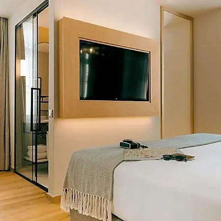 Pestana Rua Augusta 4*